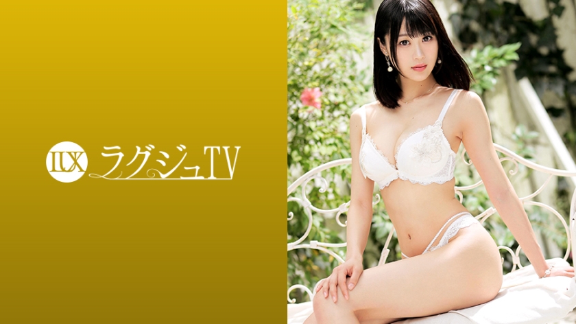 259LUXU系列-259LUXU-1044 梁宫香苗26岁时装模特